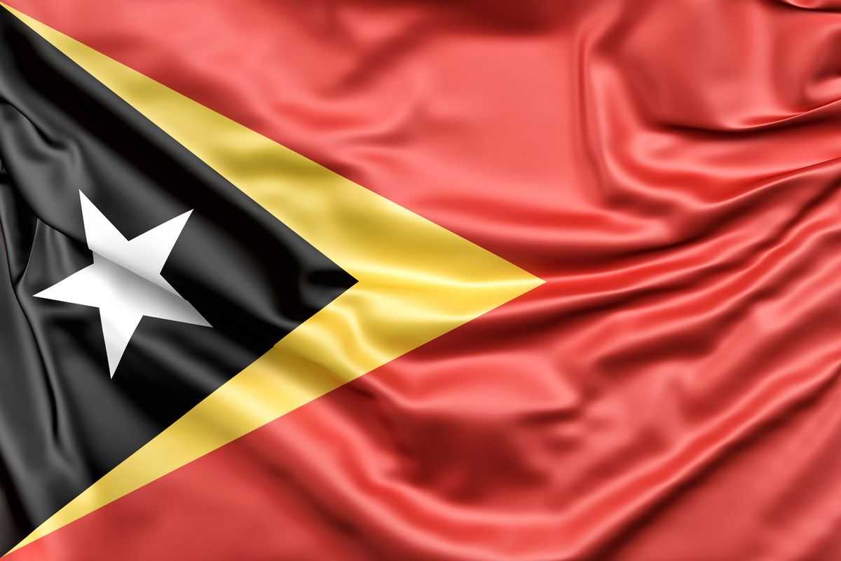 E flag. Флаг Тимор Лешти. Флаг Еаст Тимор. Республика Восточный Тимор флаг. Флаг вост Тимора.