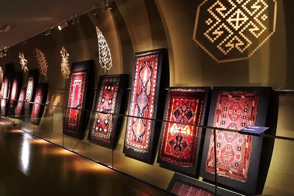 азербайджанские ковры